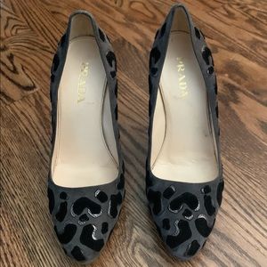 Authentic Prada Leopard Grey Suede Pumps Sz 5.5 35
